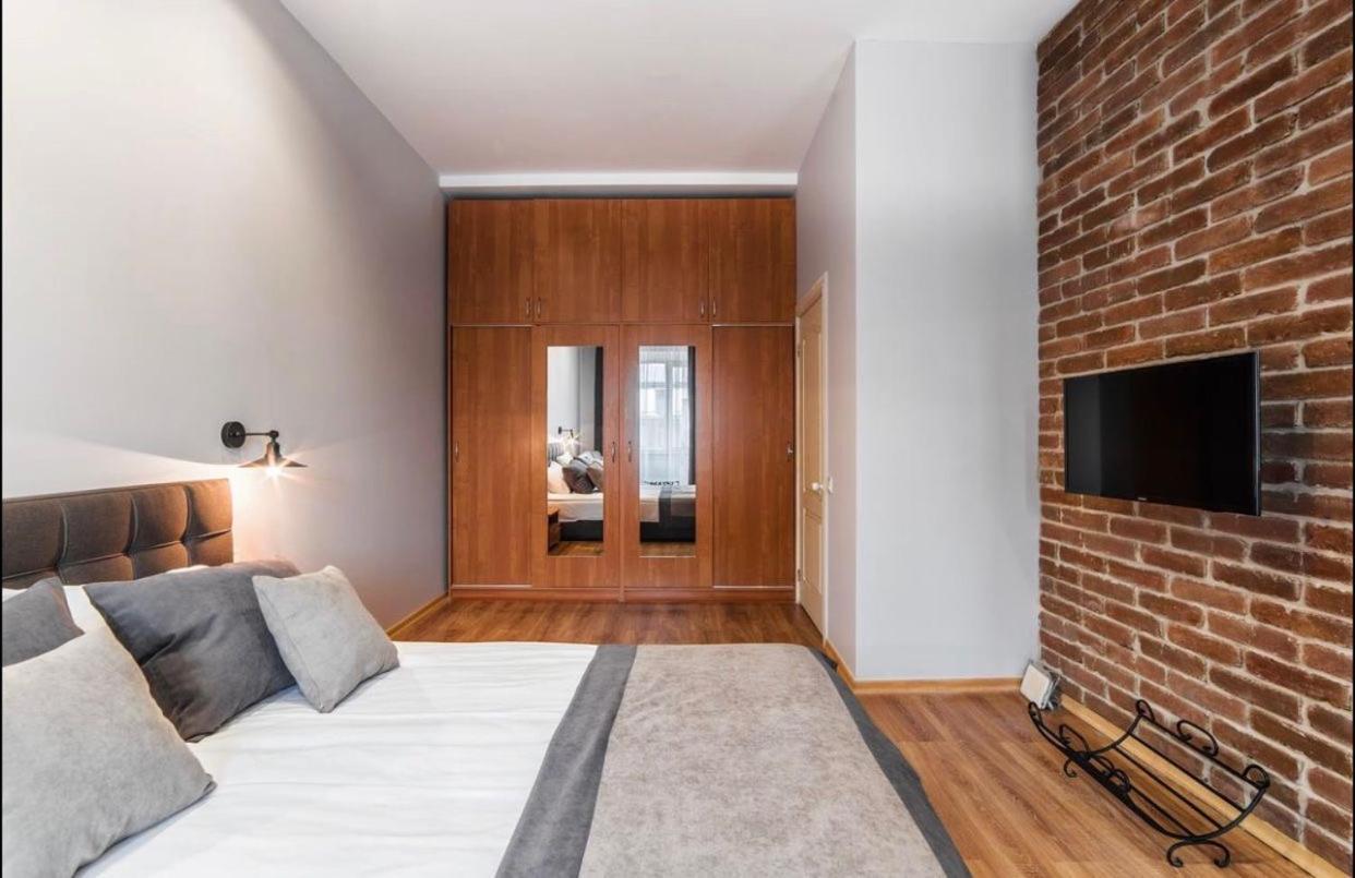Vip Apartments ! Λβιβ Εξωτερικό φωτογραφία